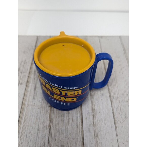 Vintage Master Blend Coffee Mug Advertising Blue Plastic Footed - Picture 3 of 3